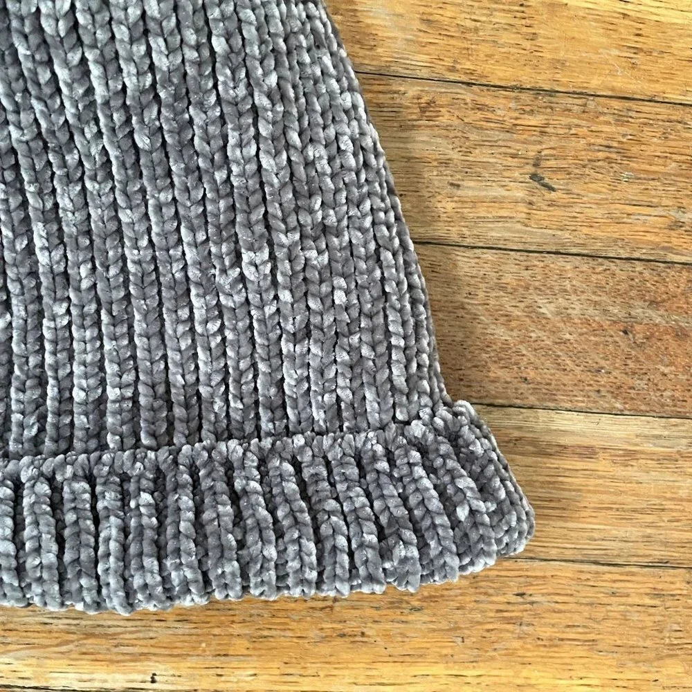 Gray‎ light knit ribbed winter hat took beanie comfortable warm casual soft